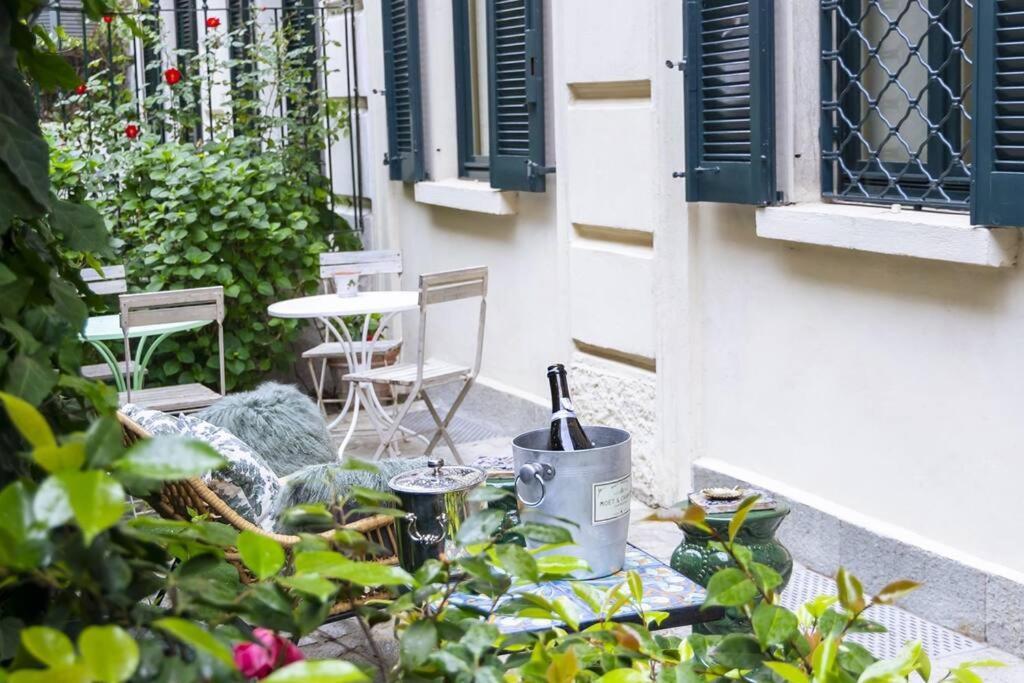 Luxury Bohemian Suite With Private Garden In Milánó Kültér fotó