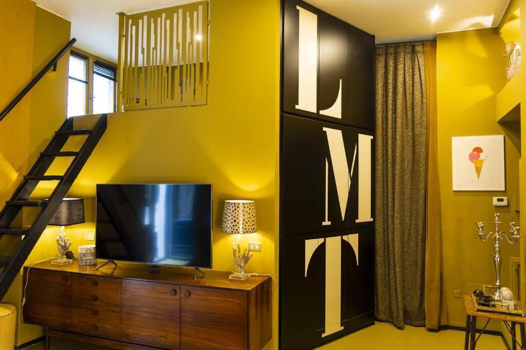 Luxury Bohemian Suite With Private Garden In Milánó Kültér fotó