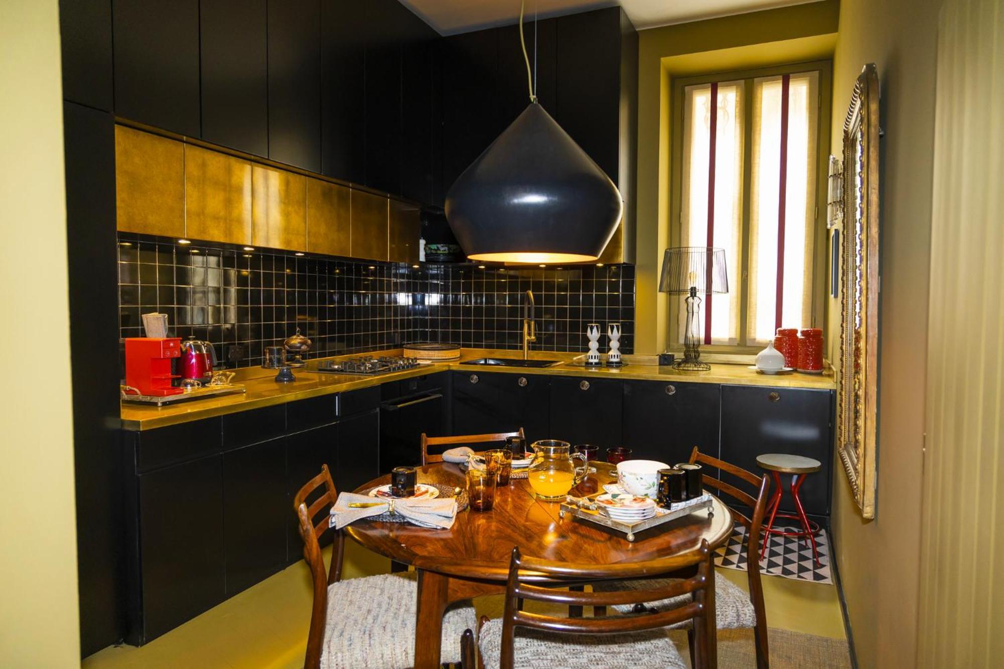 Luxury Bohemian Suite With Private Garden In Milánó Kültér fotó